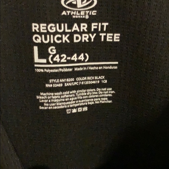 T-Shirt - Picture 3 of 5